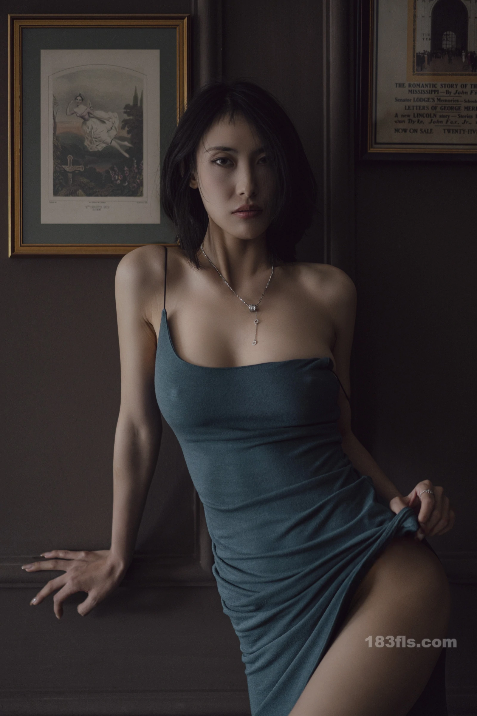 秀人网 lingyu69 不上架作品《欲望沙发》