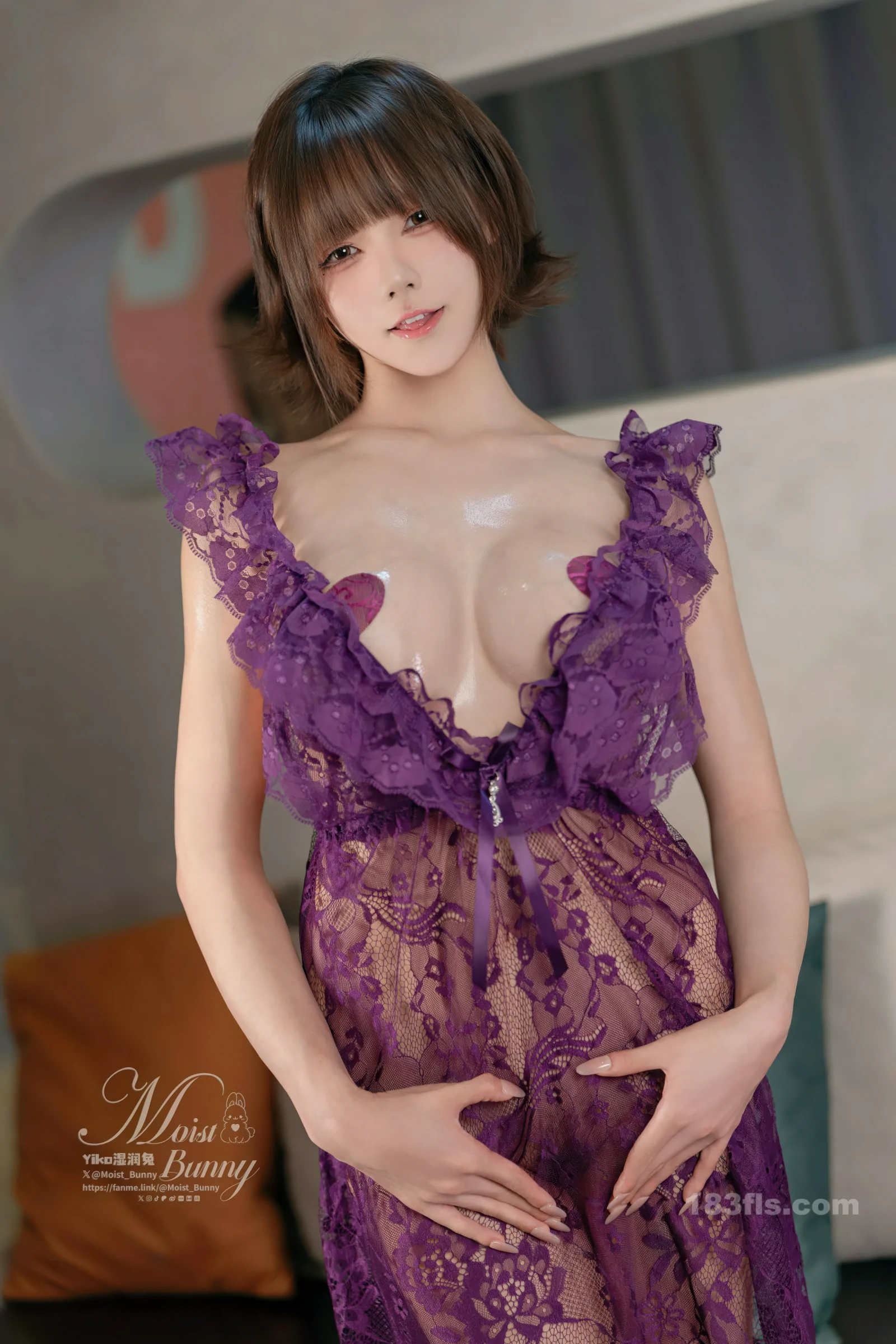 咬一口兔娘(Yiko湿润兔) – 2026年1月月票特典 睡意朦胧
