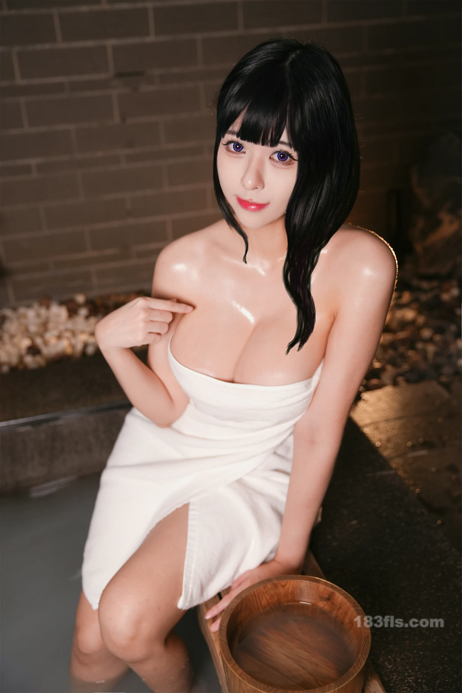 巨乳小空sora - CosFans温泉浴室